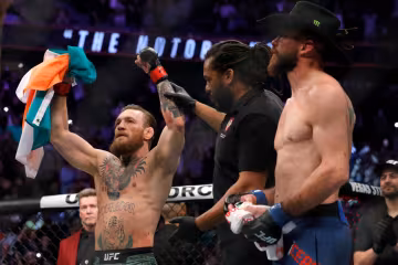 Макгрегор досрочно победил Серроне, Getty Images
