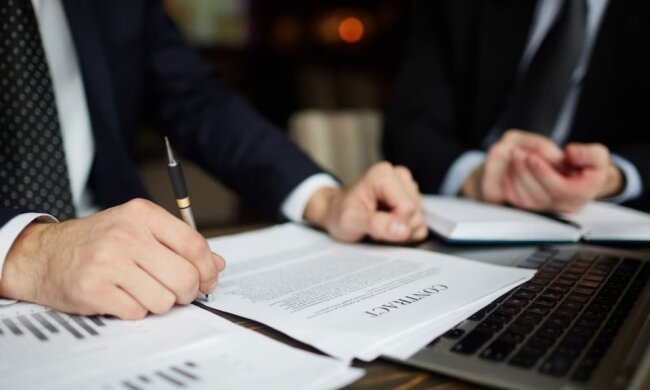 Юридическая консультация. Фото Freepik