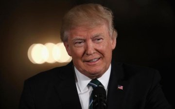 Трамп решил заработать на стене с Мексикой