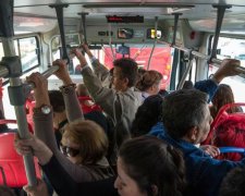 "Покажи мені, де він похований": мати героя АТО натерпілася від маршрутника і копів