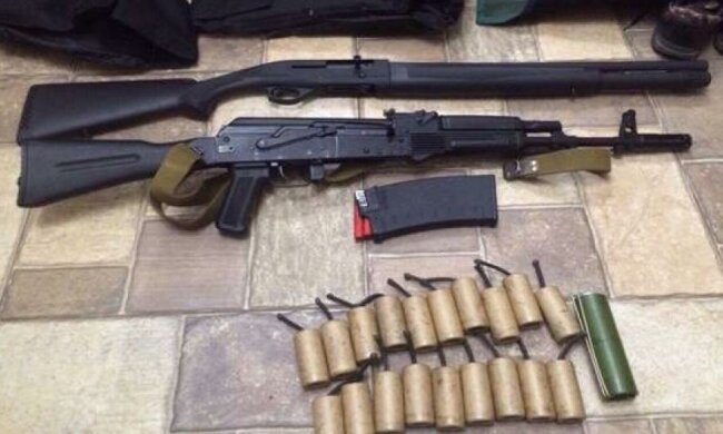 На Дніпропетровщині ліквідували банду шахраїв (фото)