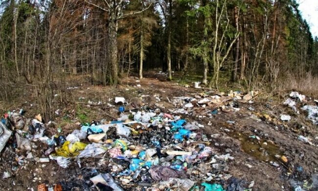 Крымские реки превращаются в общественные туалеты