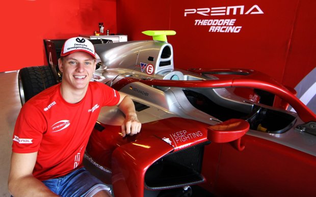 Шумахер стал пилотом Ferrari