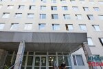 Захист лікарень бронеплівкою в Харкові