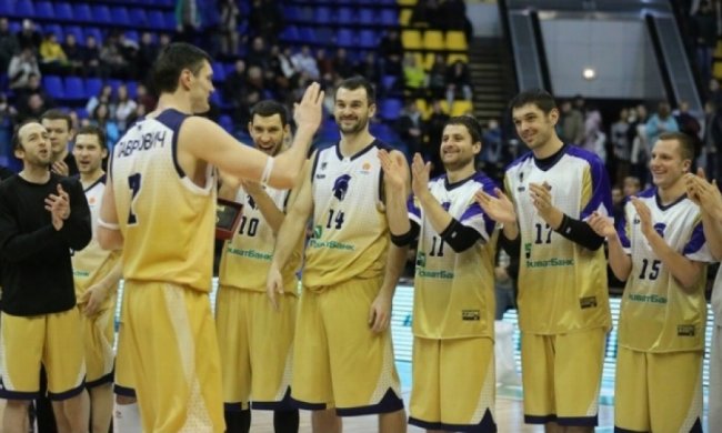 Украинский «экспортные» баскетболисты в топ-25 мирового рейтинга