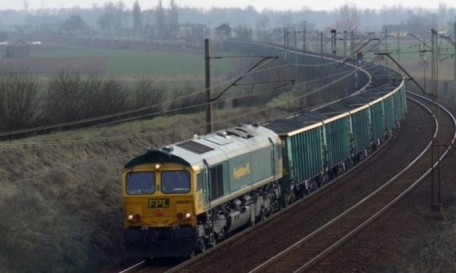 На Донеччині вилучили 700 тонн продуктів  для бойовиків