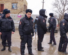 Росіяни у Криму почали арешти зі стріляниною