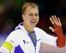 Російському чемпіону під час нагородження включили гімн США