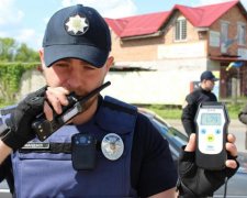 Пьяная водительница устроила копам "тест-драйв" на прочность нервов: видео