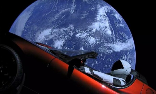 Космическое авто Маска получило новый статус