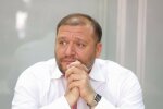 Добкін "сплатив комуналку" улюбленим бульдогом і вручив Брагару нашийник, кадри епічного троллінгу