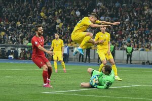 Украина победила Португалию и досрочно вышла на Евро-2020