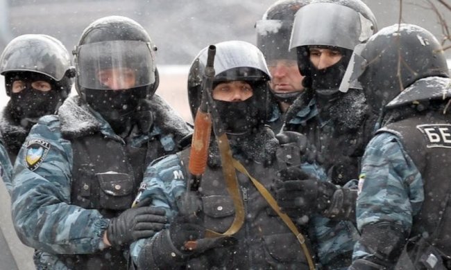 Екс-беркутівець розповів про "чорні премії"