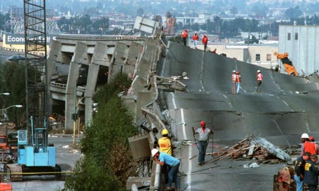 У надрах Землі виявили "плити знищення"