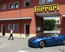 П'ять тисяч євро отримають працівники Ferrari