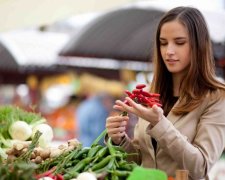 Українців знову шокують цінники у магазинах