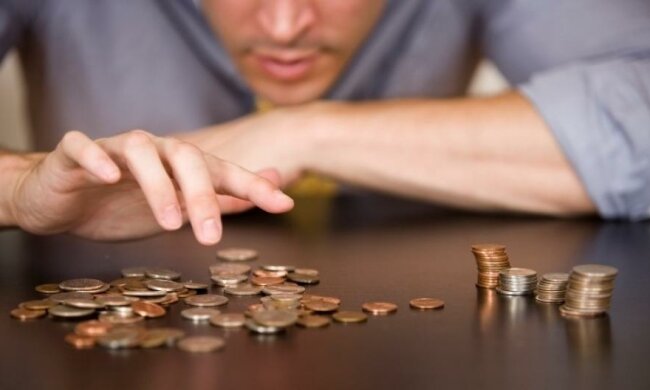 Инфляция оставит украинцев без штанов 