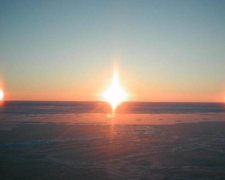 Землю освітлювали три Сонця. Куди поділись ще два