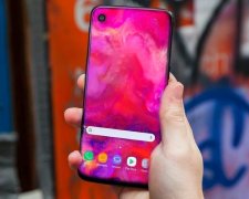 Анонс Samsung Galaxy A8s: головні особливості, характеристики, ціна