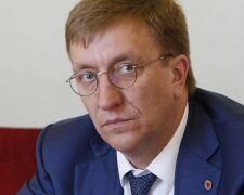 Сусідство з Зеленським і медаль ФСБ: хто такий новий заступник голови СБУ Бухарєв