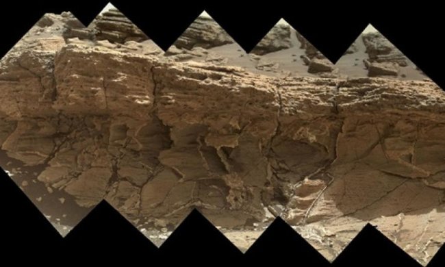 NASA сфотографировало "скалы Миссула" на Марсе