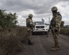 Спостерігачі ОБСЄ вибухнули на міні: є загиблі й поранені