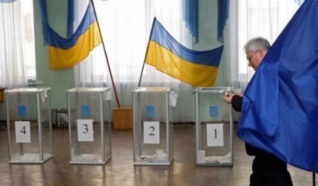 ОБСЕ направит в Украину 700 наблюдателей на местные выборы