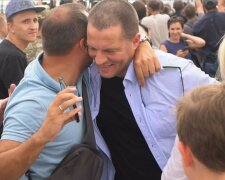 "Акт гуманізму": Роман Сущенко емоційно звернувся до Зеленського зі словами подяки, зворушливе відео