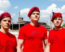 Путінський гітлерюгенд викрили у соцмережах