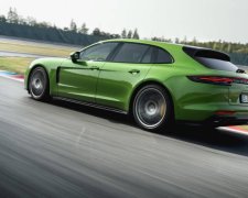 Porsche представила гоночный хэтчбек Panamera GTS