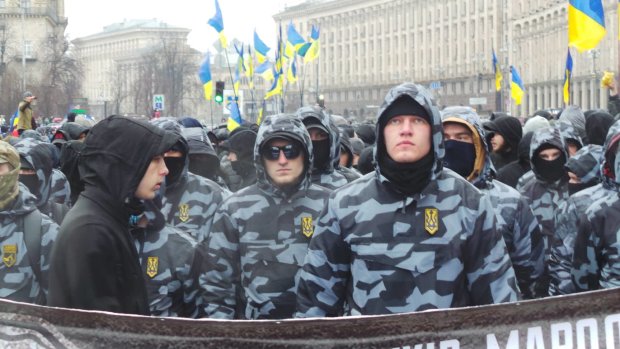 К центру Киева стягивают силовиков: украинцев просят приготовиться, начинается что-то невероятное