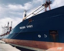 Спустя 14 месяцев: украинские моряки летят в Украину