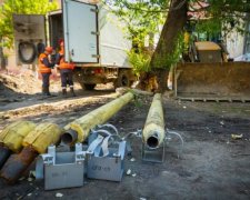 Чиновники погрожують підлітку, який помітив погані дороги