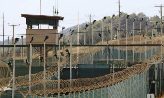 З Гуантанамо вивезли найбільшу партію в'язнів