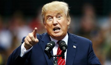 Трамп звинуватив Google в підтримці Клінтон