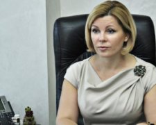 Люстрована чиновниця повернула посаду через суд