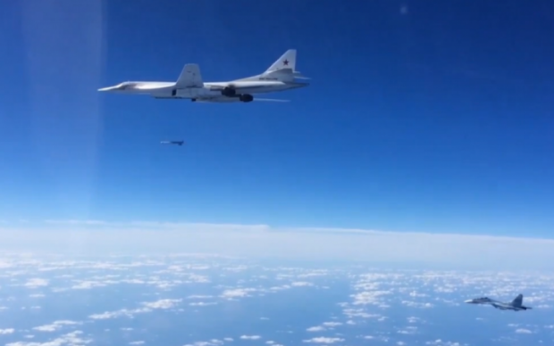 Сирійці збили російський літак, загинув пілот: відео