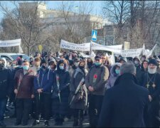 активисты требовали расследования событий на Майдане