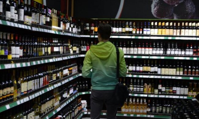 Как росли цены на алкоголь в Украине: инфографика