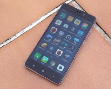 Xiaomi створила "вибуховий" смартфон