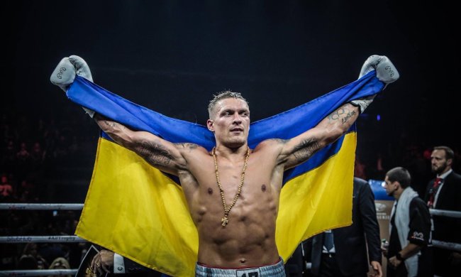 Александр Усик