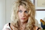 Kesha (Кеша), кадр из клипа на песню "TikTok"