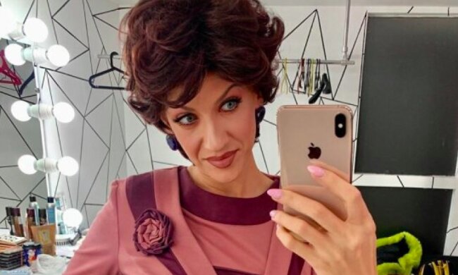 Нікітюк перетворилася на Лє Ворожку на Андрія: "Дзвоню вночі колишньому"