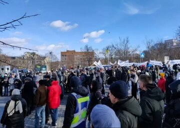 активисты требовали расследования событий на Майдане