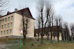 Під Львовом вчителям видали попередження про звільнення, фото: vartonews.com.ua