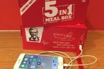 Фастфуд KFC выпустил коробку с подзарядкой смартфонов