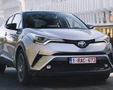 Toyota C-HR EV