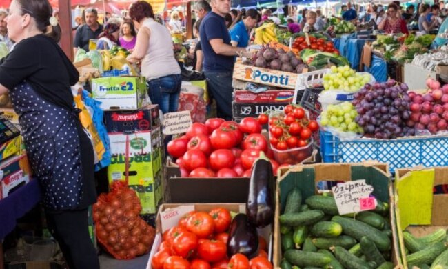 Ринок, фото Фокус