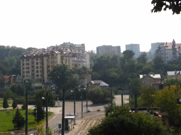 Львівська подружка Зайцевої влаштувала моторошне автопобоїще: кадри, які змусять водіїв ридати