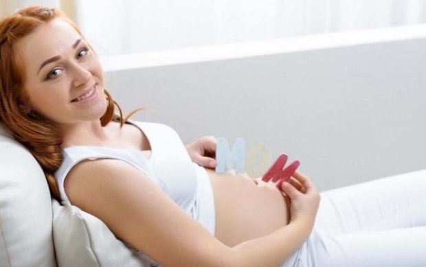 Одна затяжка може стати фатальною: лікарі розвінчали головні міфи про вагітність